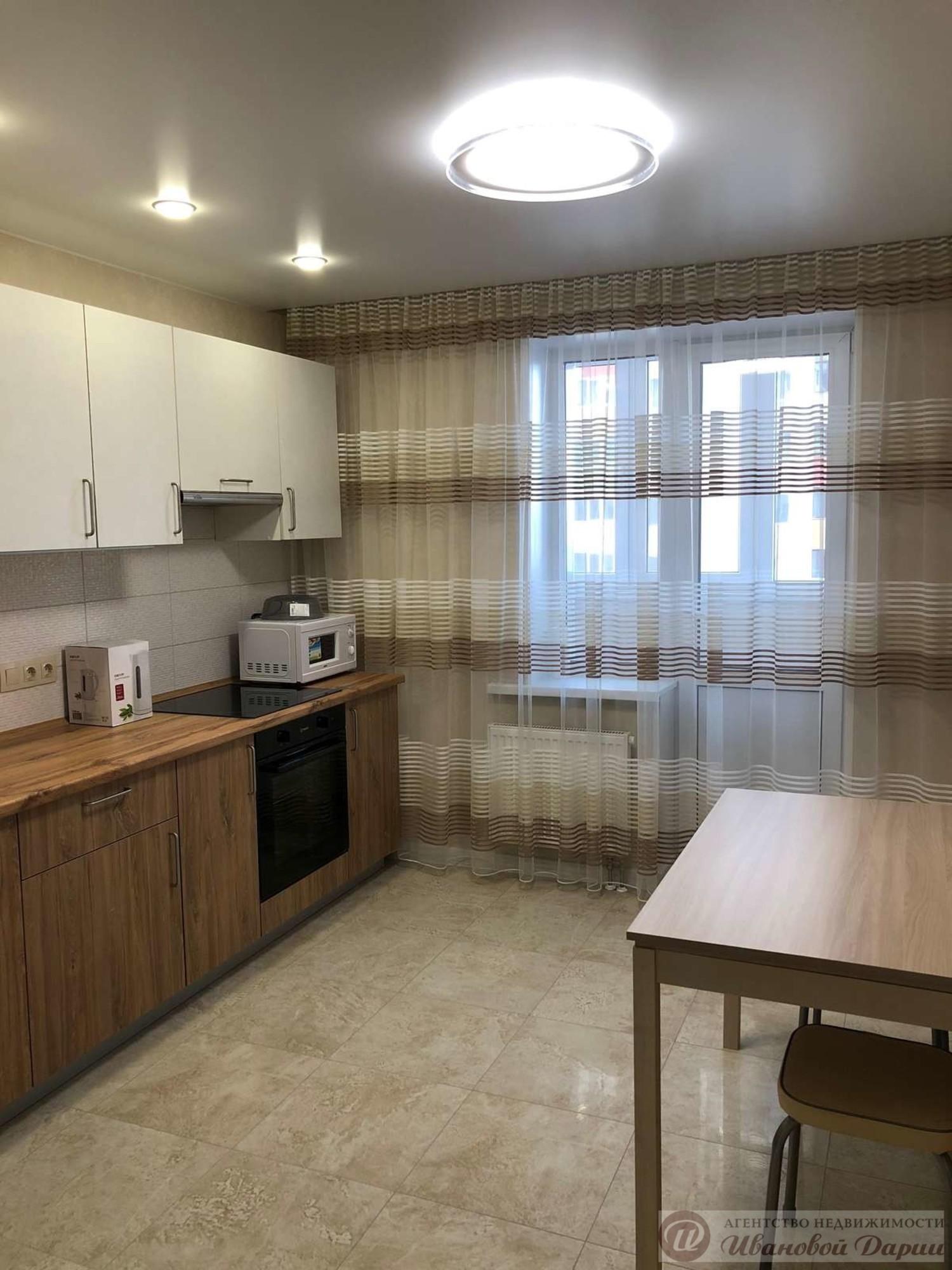 Сдать квартиру за 35 000 рублей на Кирова проспект, 322Ак1