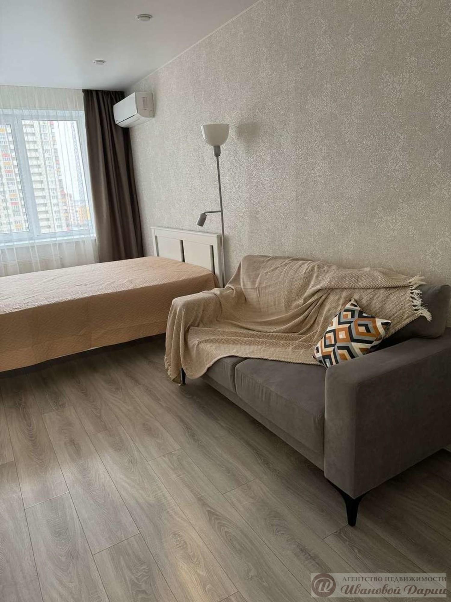 Сдать квартиру за 35 000 рублей на Кирова проспект, 322Ак1