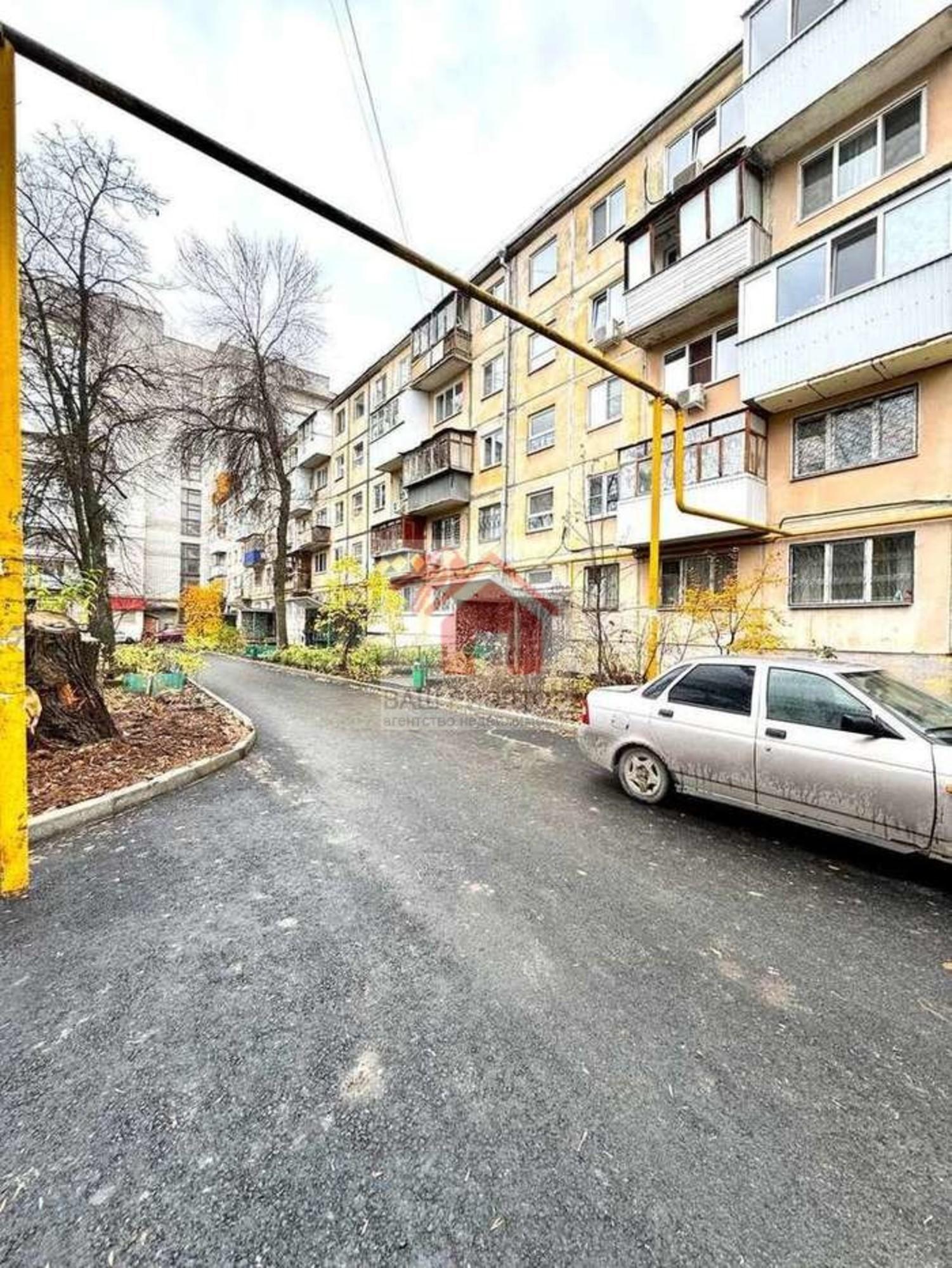 Купить комнату за 1 700 000 рублей на Советской Армии улица, 130