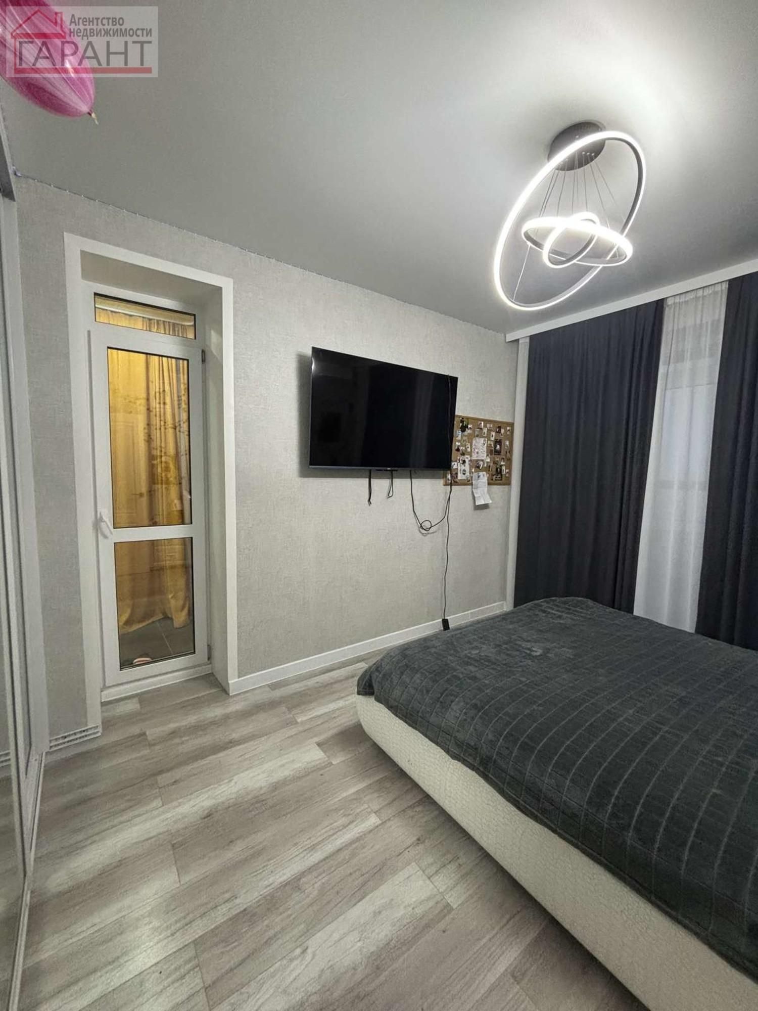 Купить квартиру за 16 000 000 рублей на Московское шоссе, 199