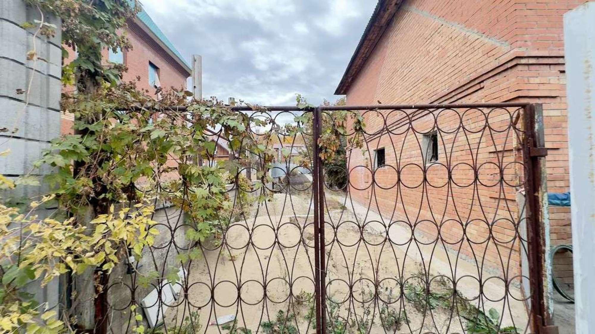 Купить землю, земельный участок за 6 990 000 рублей на Каштановая улица