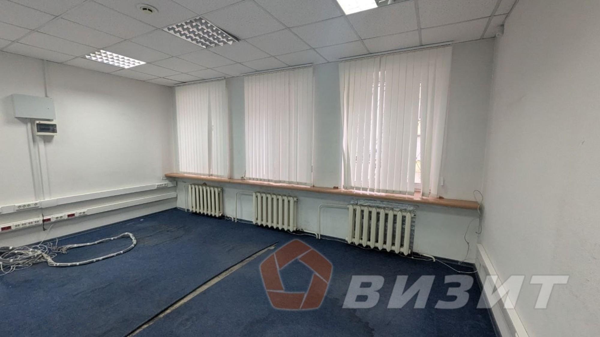 Купить офис, помещение под офис за 73 000 000 рублей на Льва Толстого улица, 29