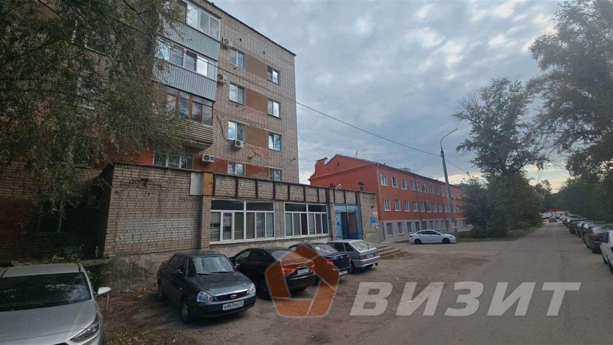 Сдать торговое помещение за 85 000 рублей на Рыльская улица, 13