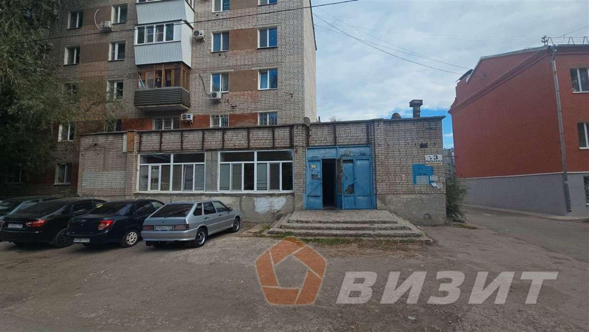 Сдать торговое помещение за 85 000 рублей на Рыльская улица, 13