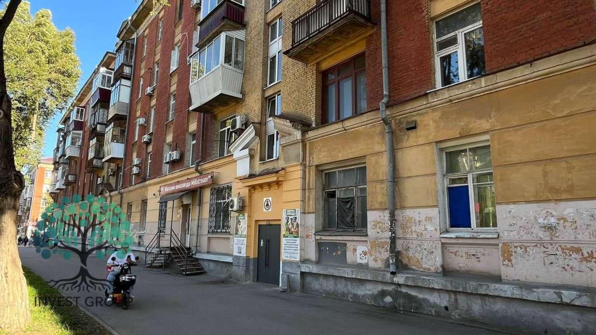 Сдать торговое помещение за 60 000 рублей на Победы улица, 87