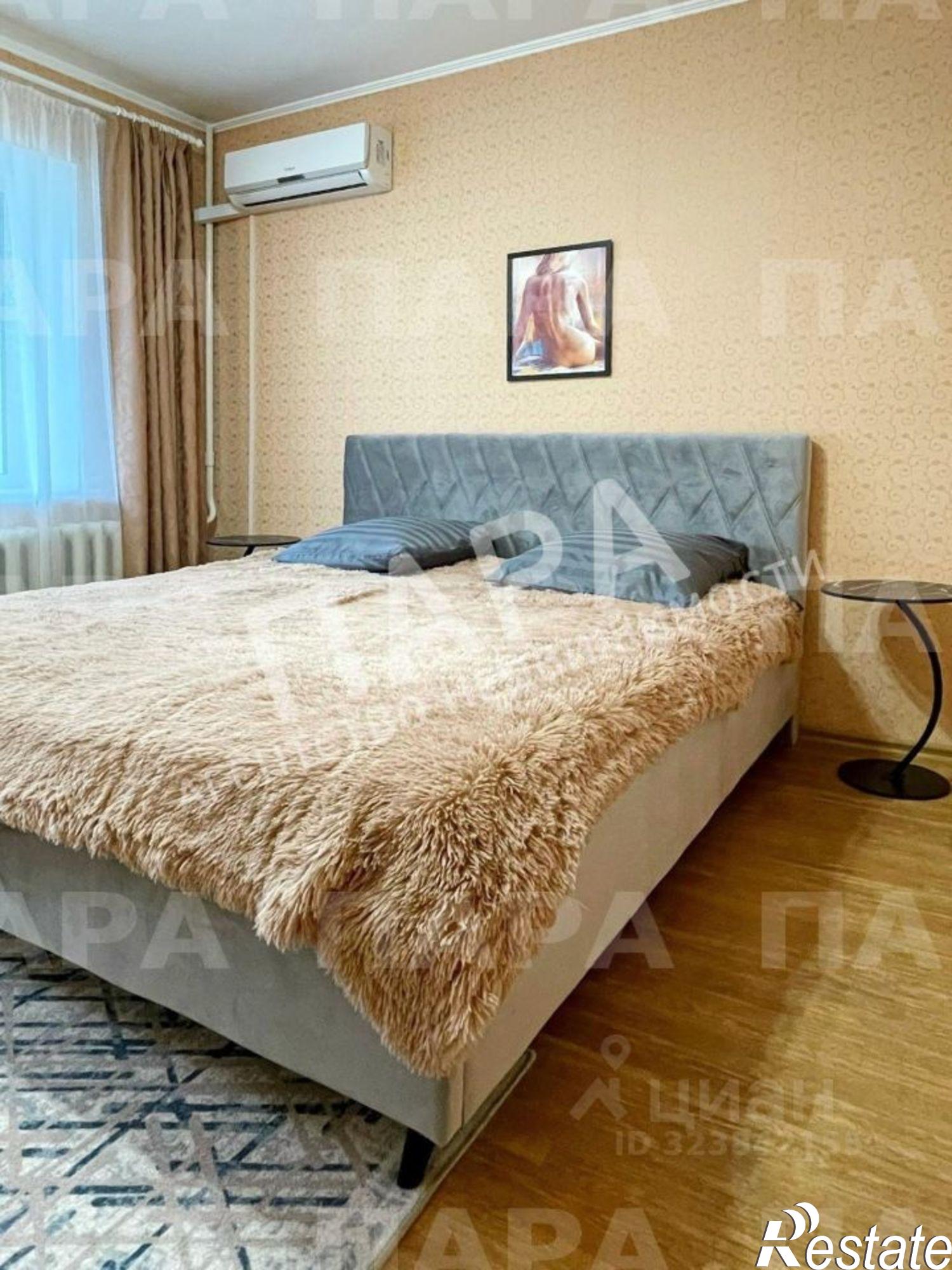 Сдать квартиру за 60 000 рублей на Галактионовская улица, 106А