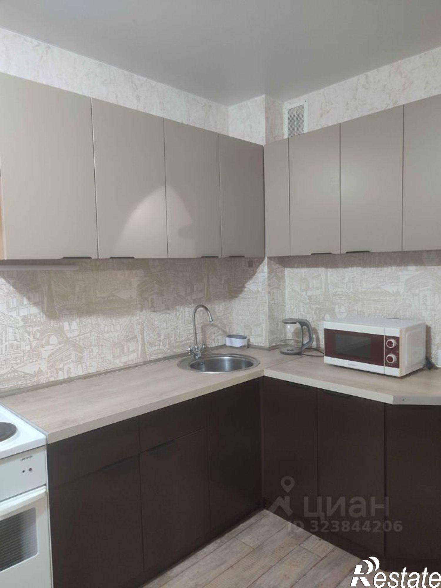 Сдать квартиру за 50 000 рублей на проспект Кирова, 393В