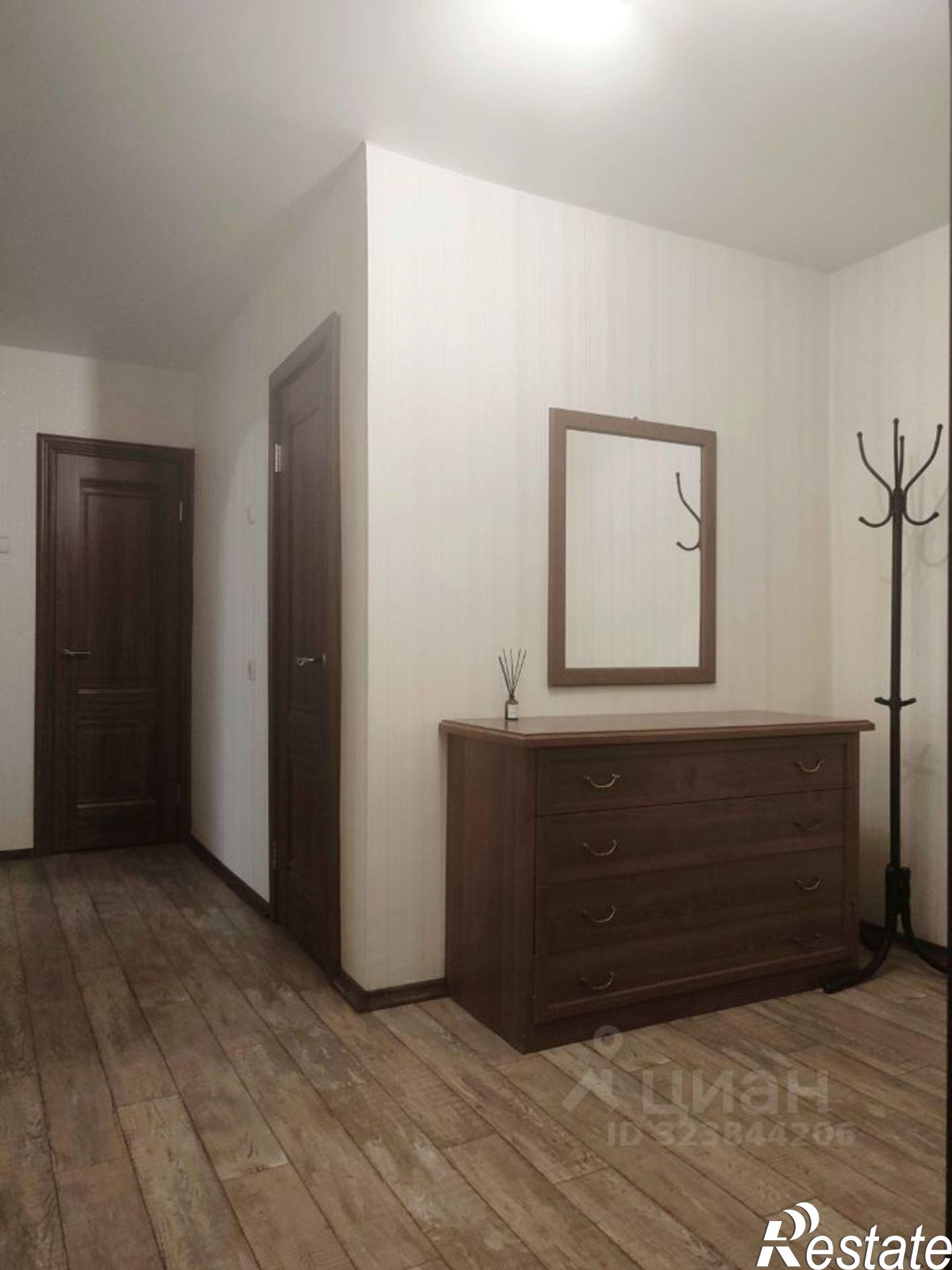 Сдать квартиру за 50 000 рублей на проспект Кирова, 393В