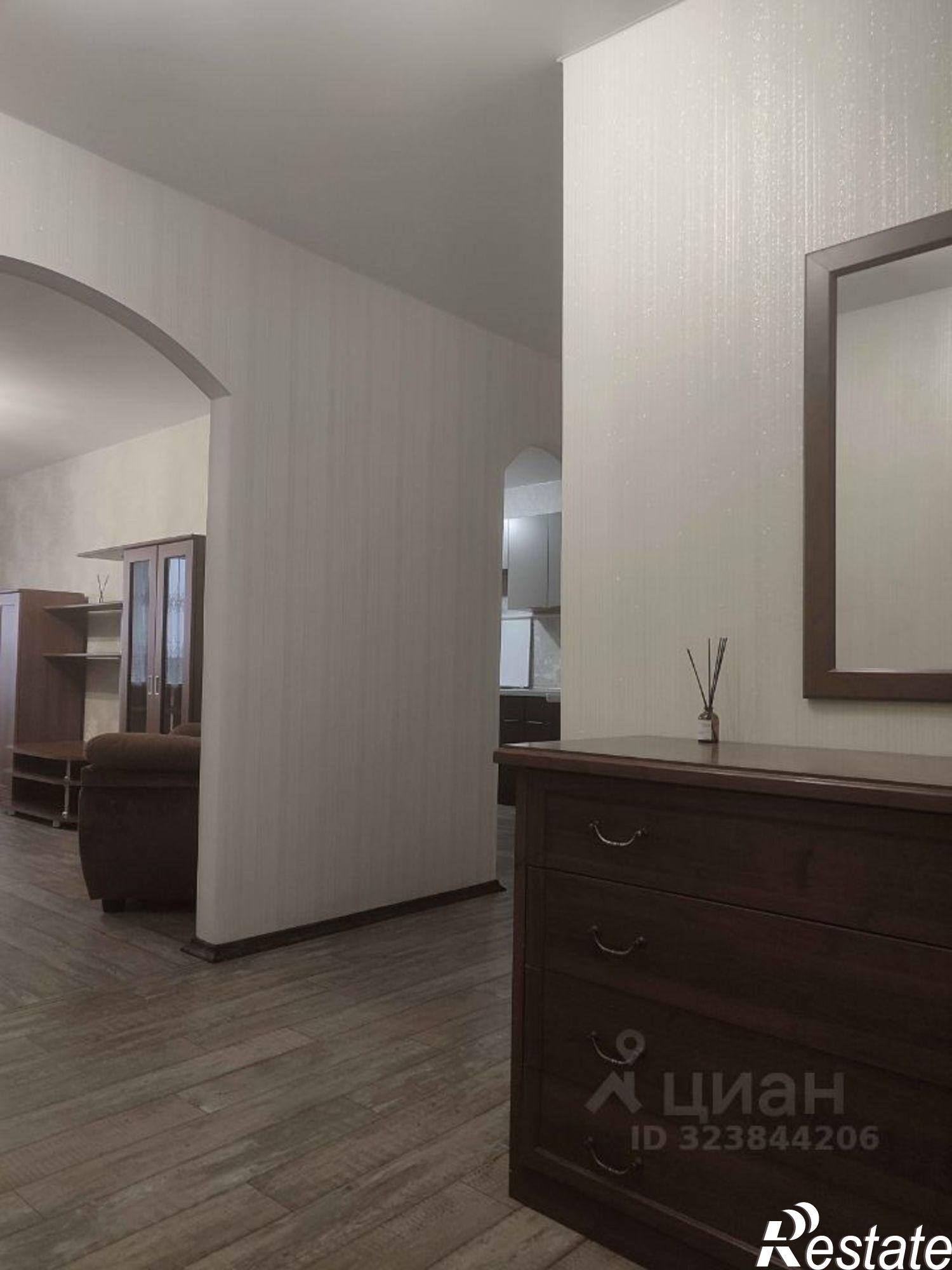 Сдать квартиру за 50 000 рублей на проспект Кирова, 393В