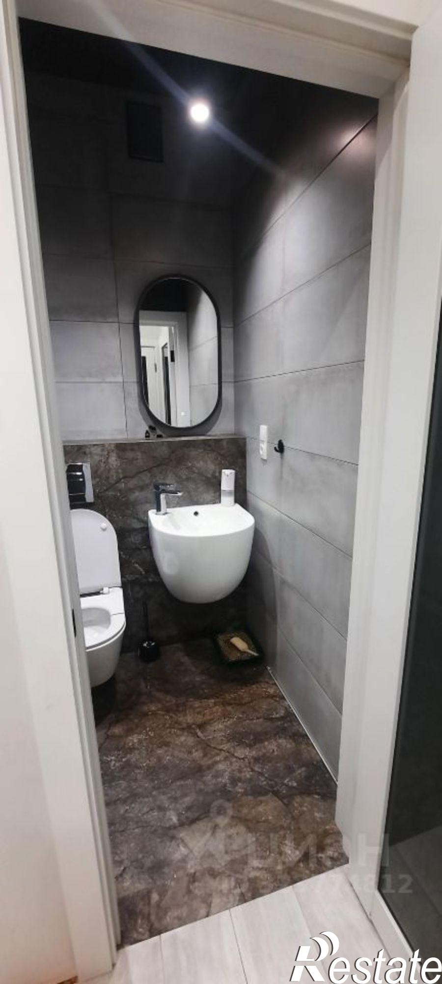 Купить квартиру за 26 000 000 рублей на Ленинская улица, 240