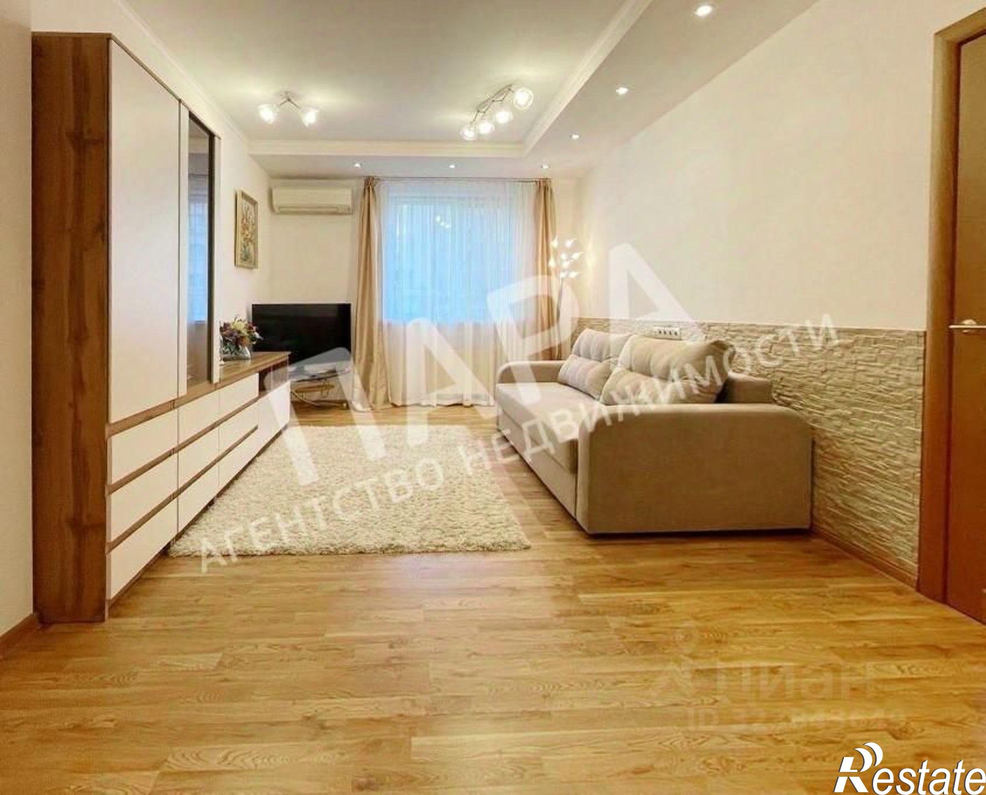 Купить квартиру за 14 800 000 рублей на улица Братьев Коростелёвых, 223