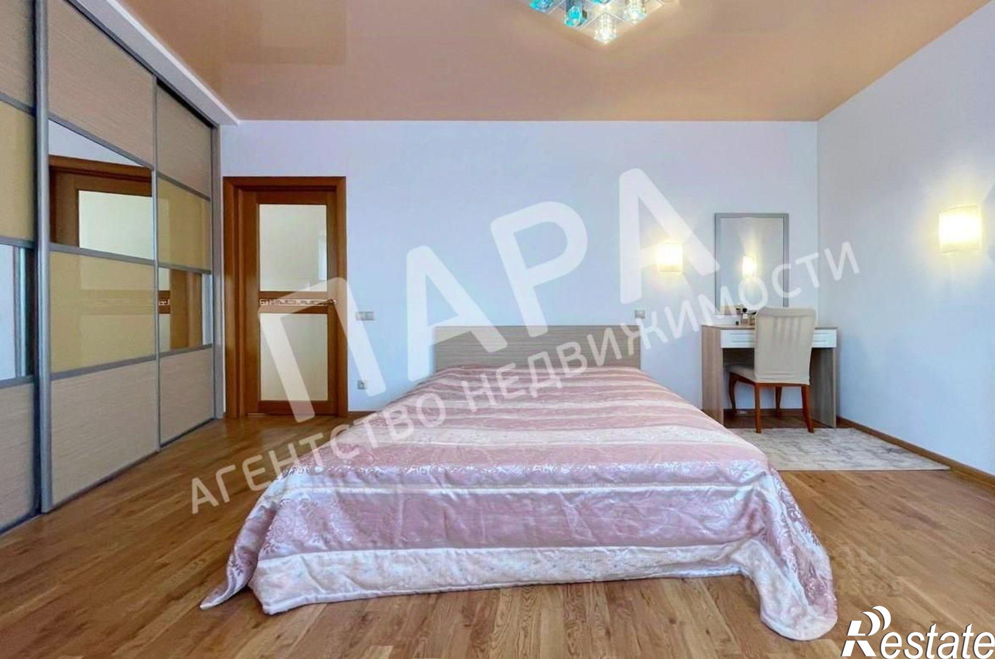 Купить квартиру за 14 800 000 рублей на улица Братьев Коростелёвых, 223