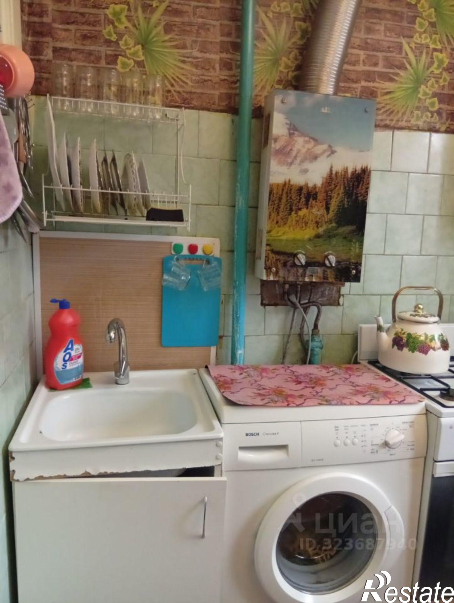 Купить квартиру за 2 750 000 рублей на Днепровский проезд, 1