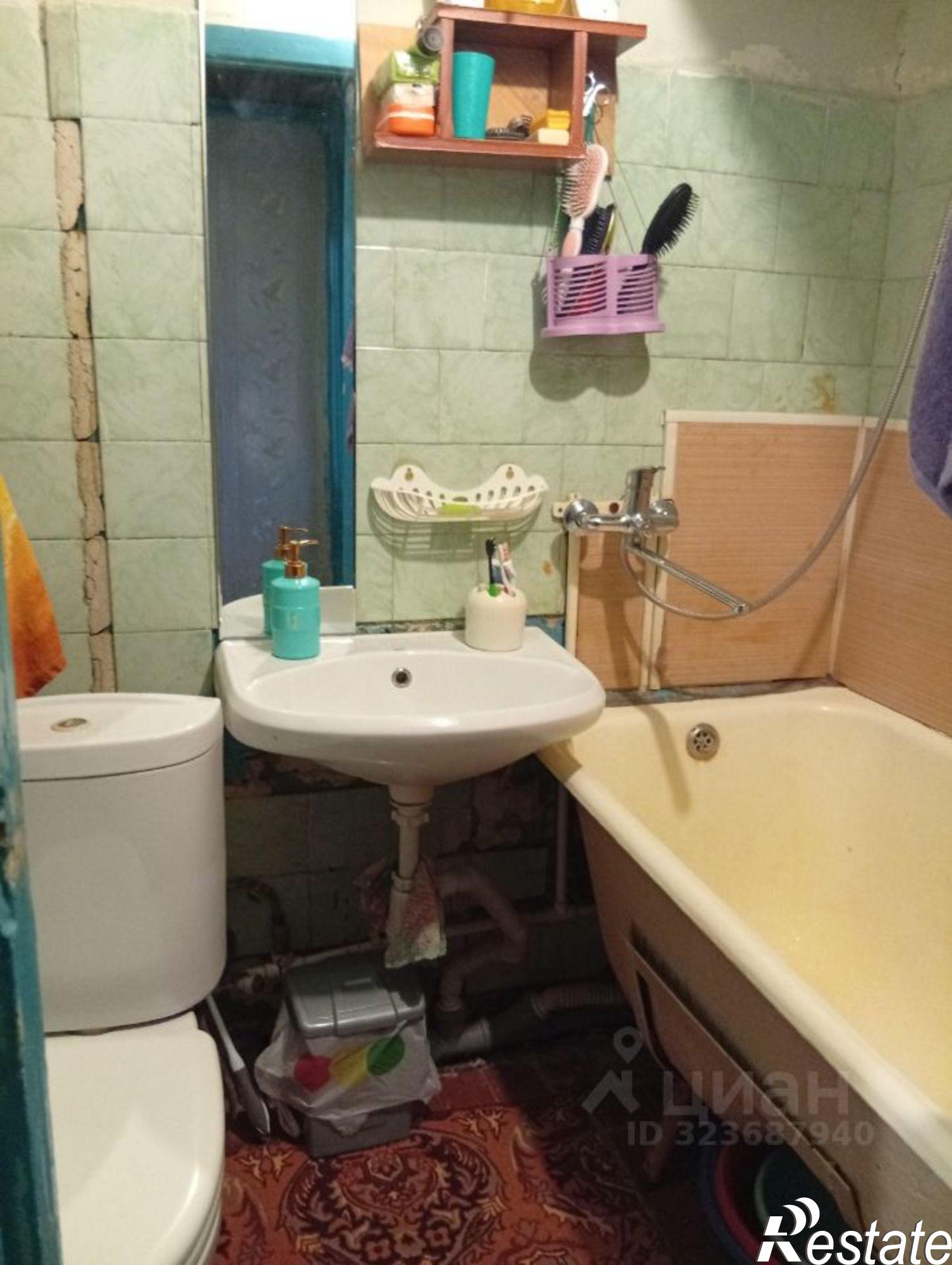 Купить квартиру за 2 750 000 рублей на Днепровский проезд, 1