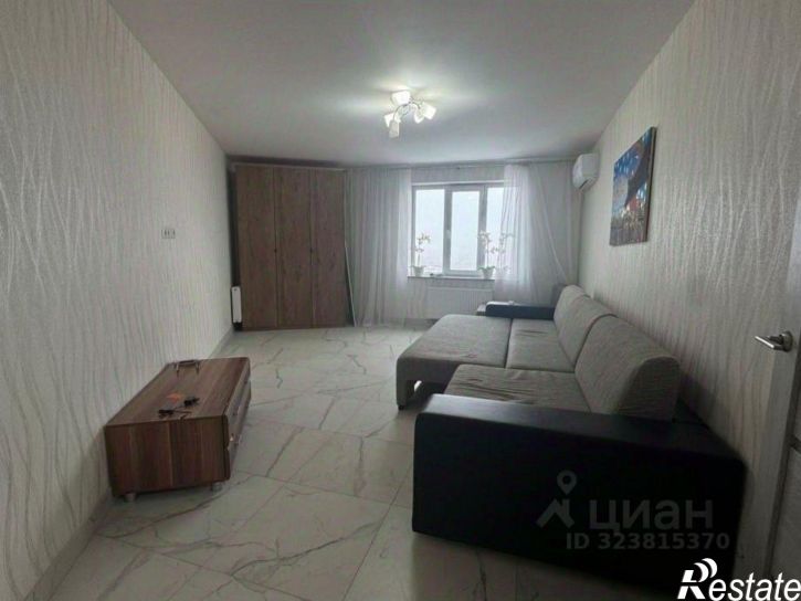 2-комн квартира Краснодонская улица, 10А,  д. 10А