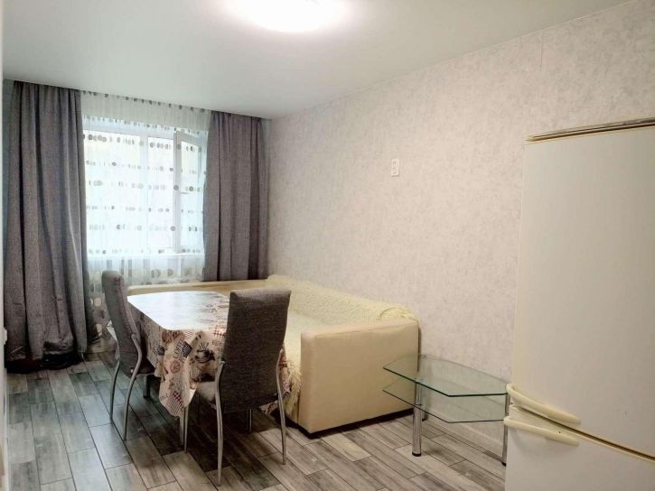 3-комн квартира Партизанская улица, 234