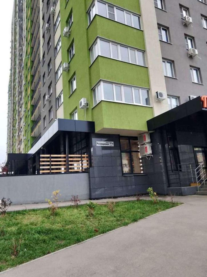 1-комн квартира Революционная улица, 101В