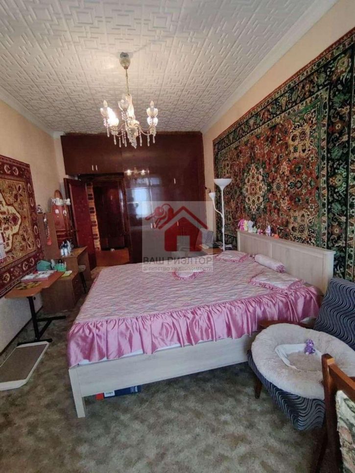 3-комн квартира Максима Горького улица, 103