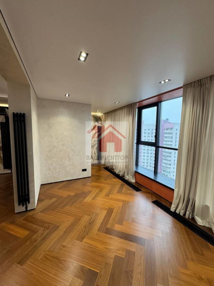 4-комн квартира Солнечная улица, 42