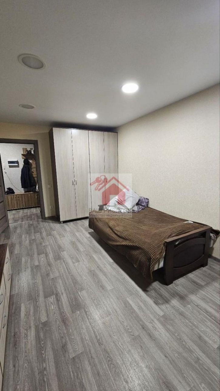 1-комн квартира 5-я просека, 110