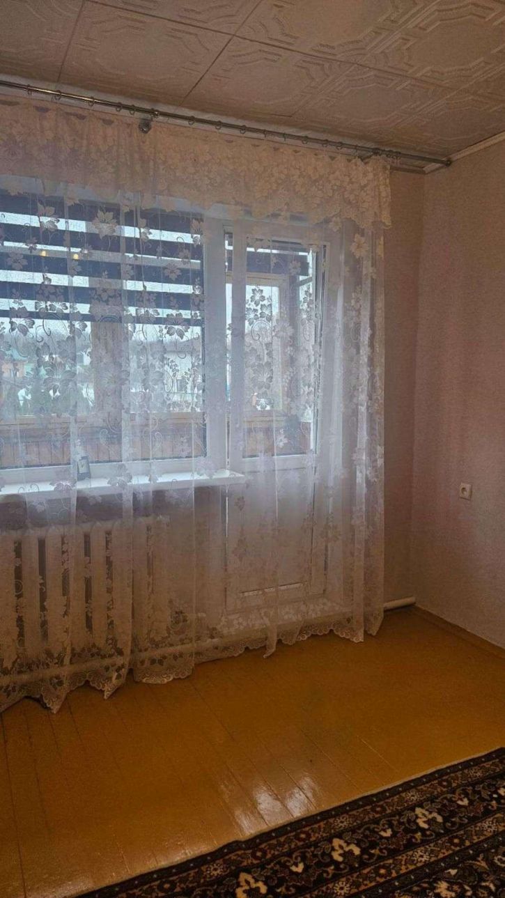 2-комн квартира Красный Пахарь улица, 33