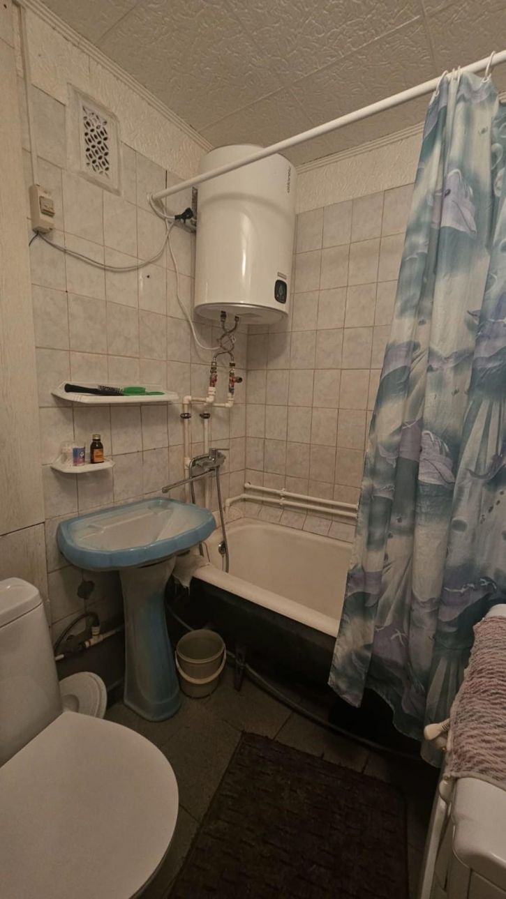 2-комн квартира Красный Пахарь улица, 33