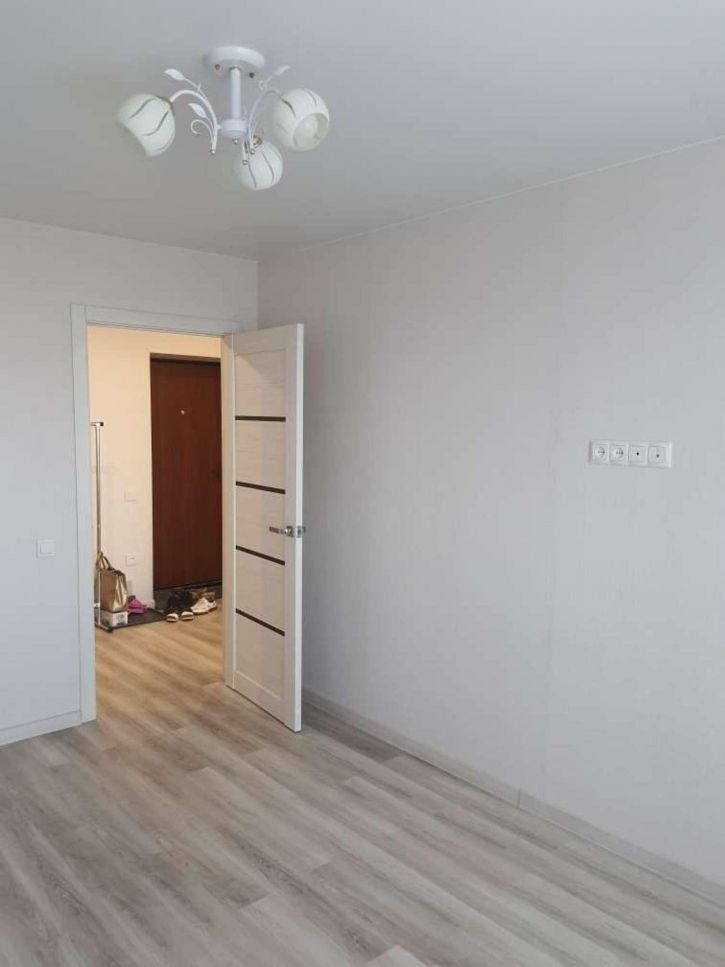 2-комн квартира Советской Армии улица, 127 А