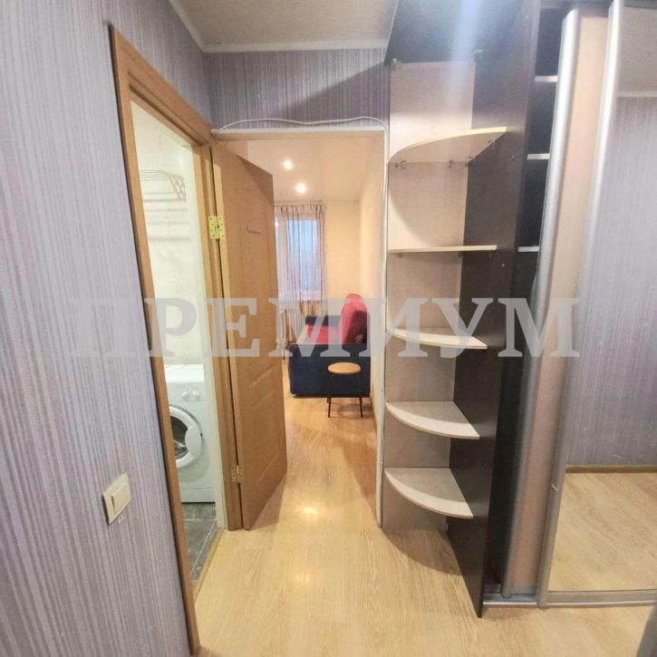 1-комн квартира Ивана Финютина бульвар, 30