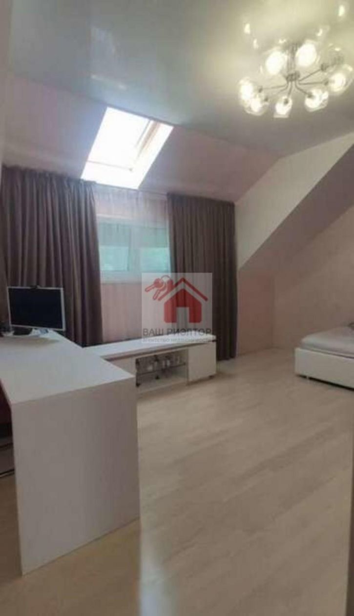 Коттедж/дом Барбошина поляна 6 линия улица, 15б