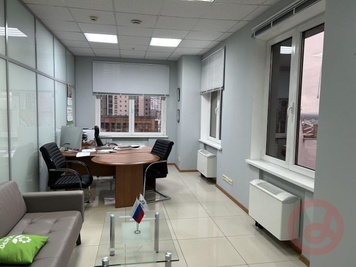 Офис Молодогвардейская улица, 204