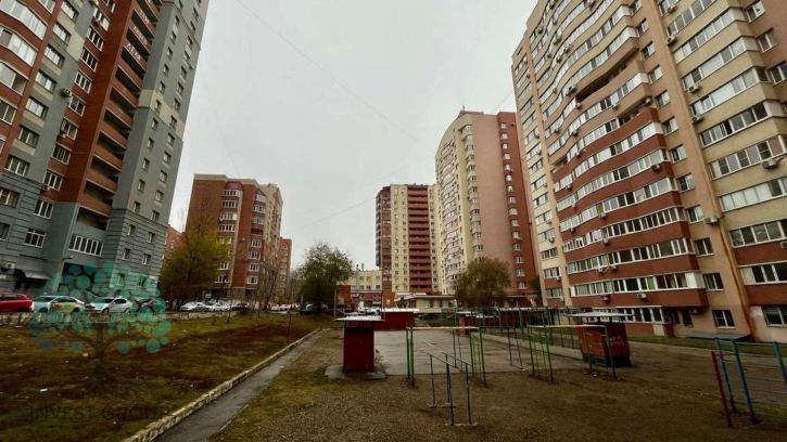 Торговое помещение Революционная улица, 5