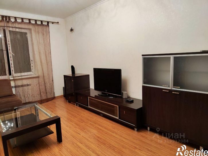 3-комн квартира ул Ялтинская, 32,  д. 32