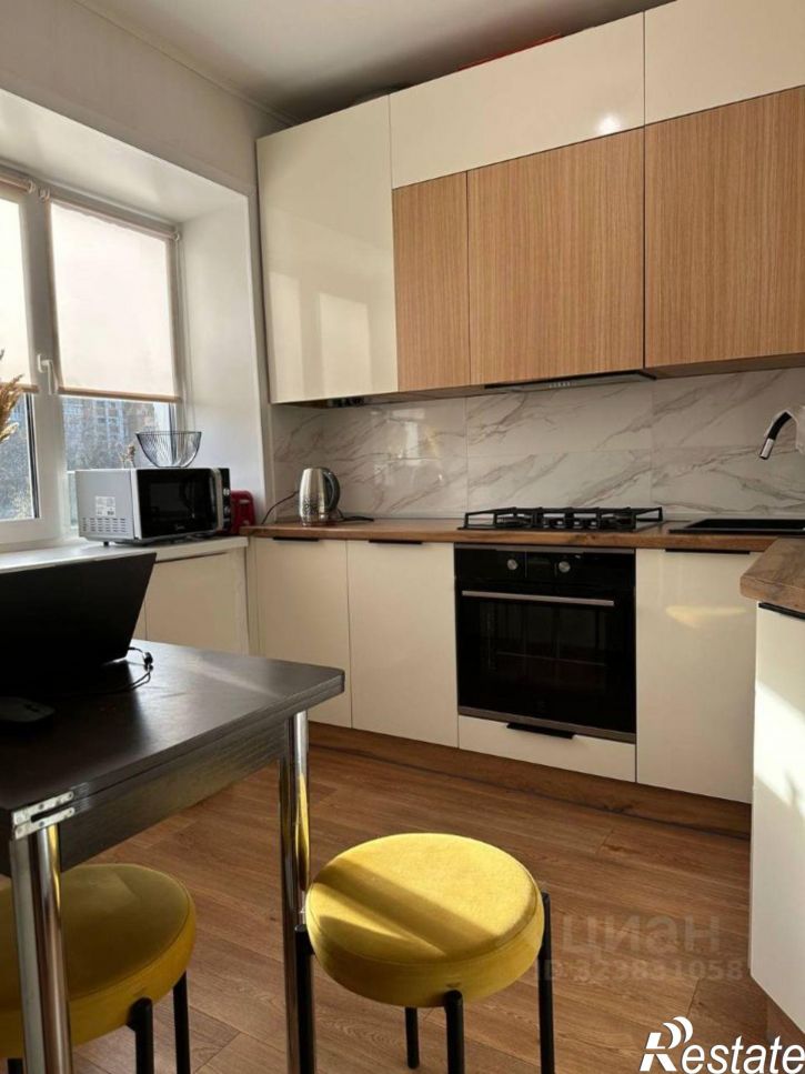 2-комн квартира проспект Карла Маркса, 126,  д. 126