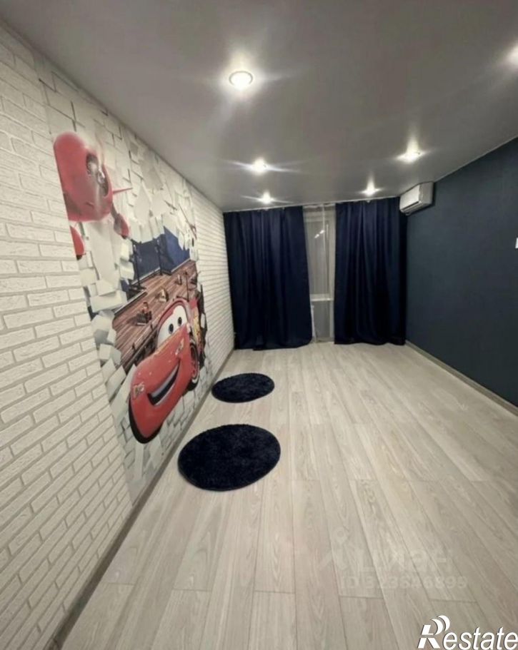 2-комн квартира проспект Карла Маркса, 487,  д. 487