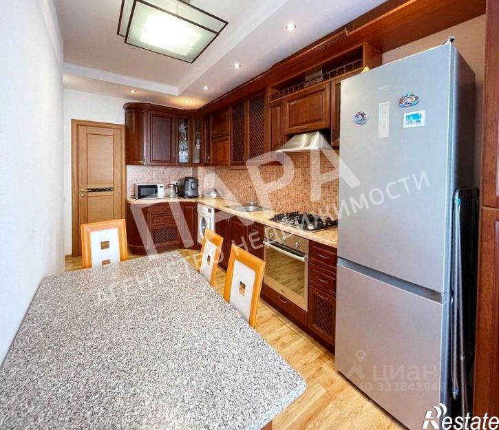 2-комн квартира улица Братьев Коростелёвых, 223,  д. 223