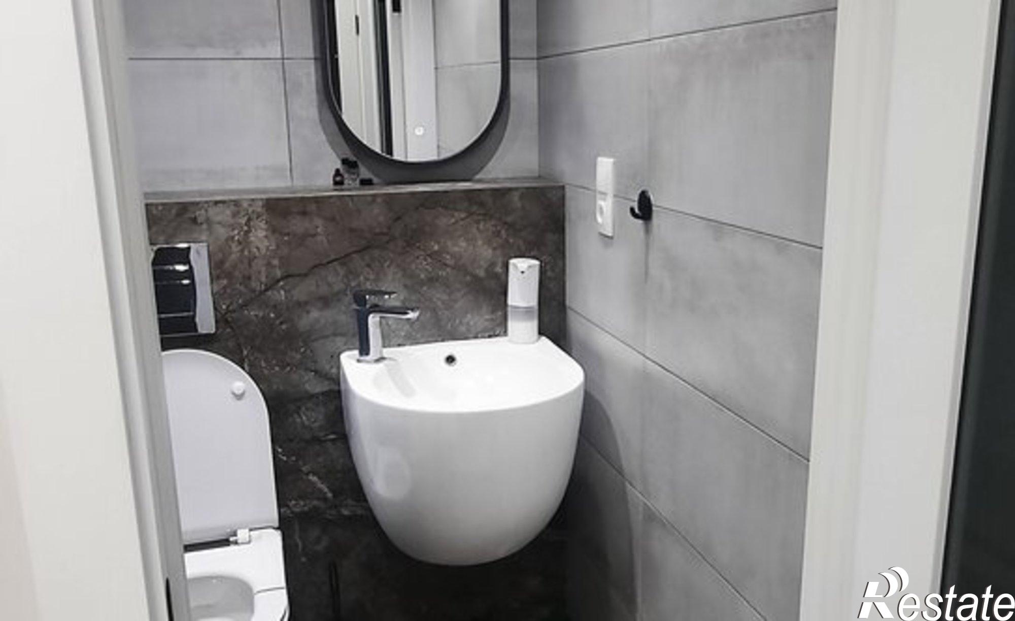 Купить квартиру за 26 000 000 рублей на Ленинская улица, 240