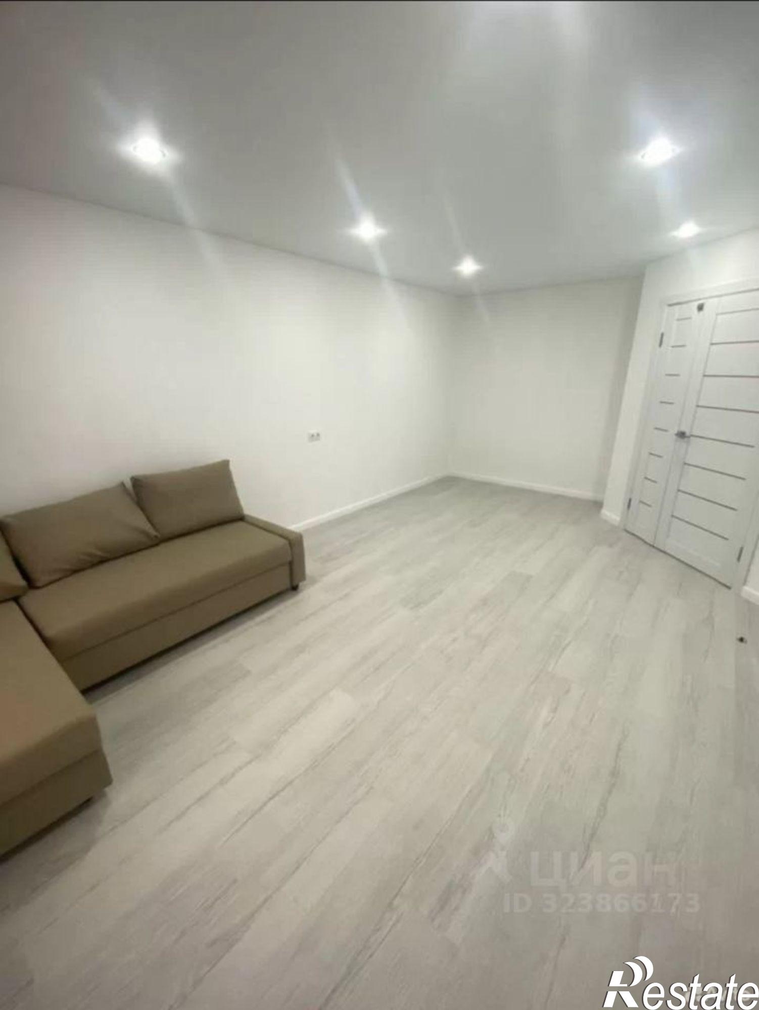 Сдать квартиру за 26 000 рублей на 1-й кв-л, 61