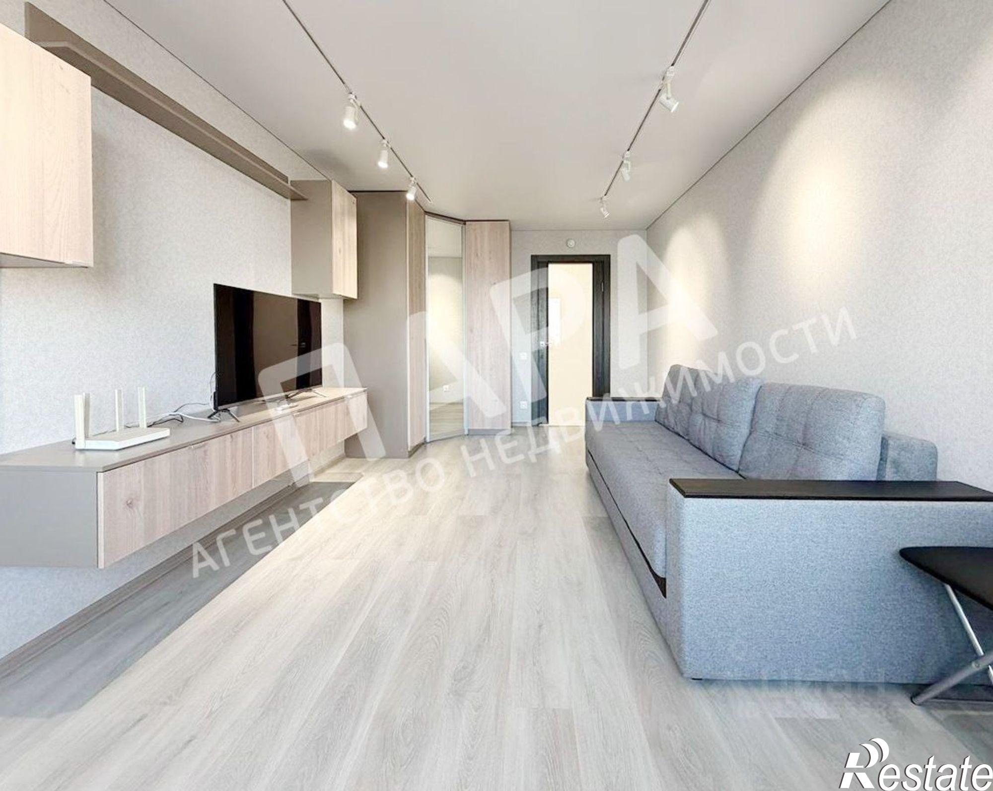 Купить квартиру за 14 000 000 рублей на пр-кт Кирова, 322А 1