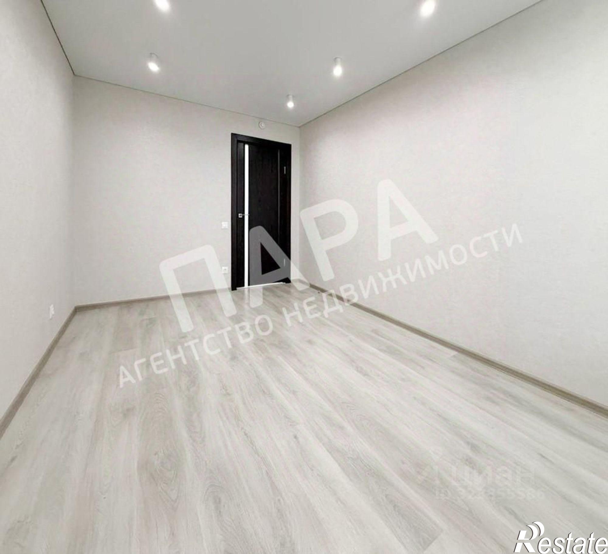 Купить квартиру за 14 000 000 рублей на пр-кт Кирова, 322А 1