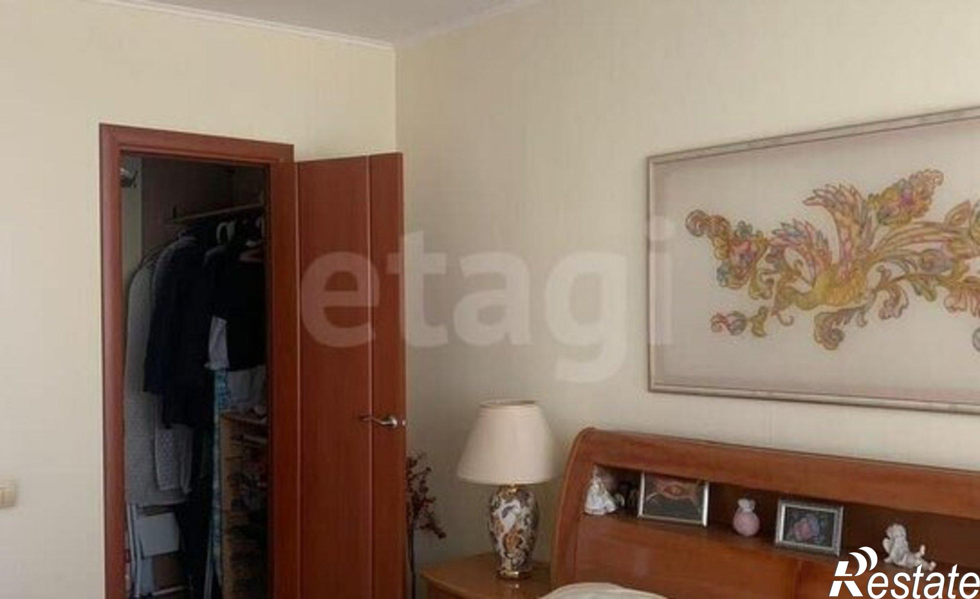 Купить квартиру за 10 100 000 рублей на Чернореченская улица, 34