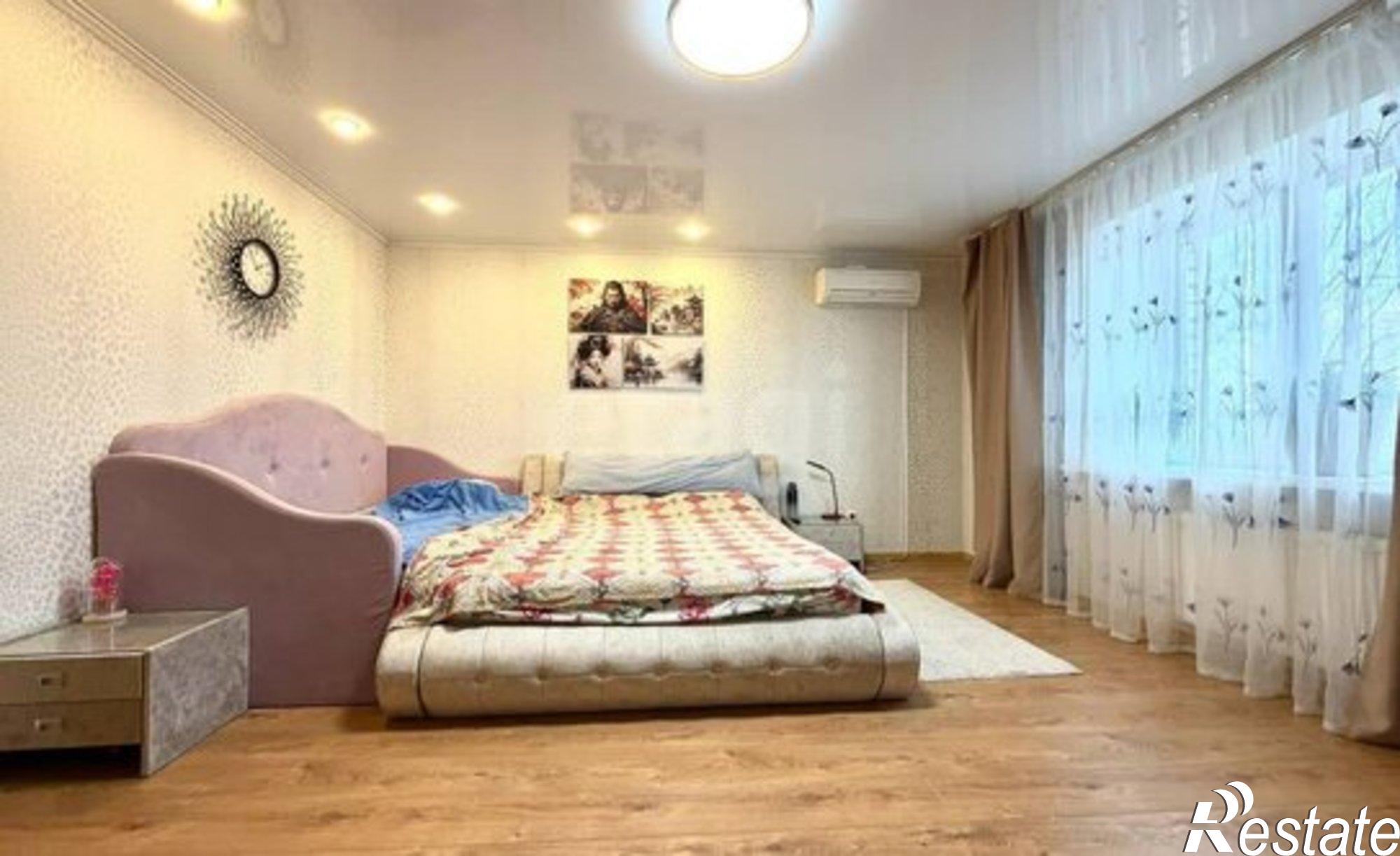 Купить квартиру за 9 400 000 рублей на ул Демократическая, 39