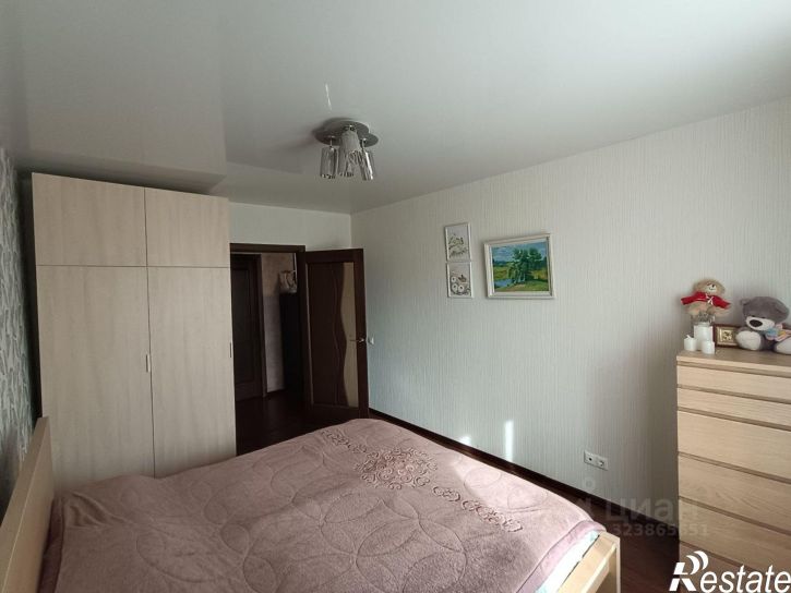 3-комн квартира улица Георгия Димитрова, 67,  д. 67