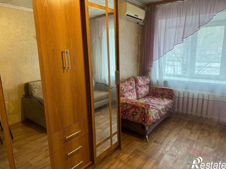 Комната проспект Юных Пионеров, 65,  д. 65