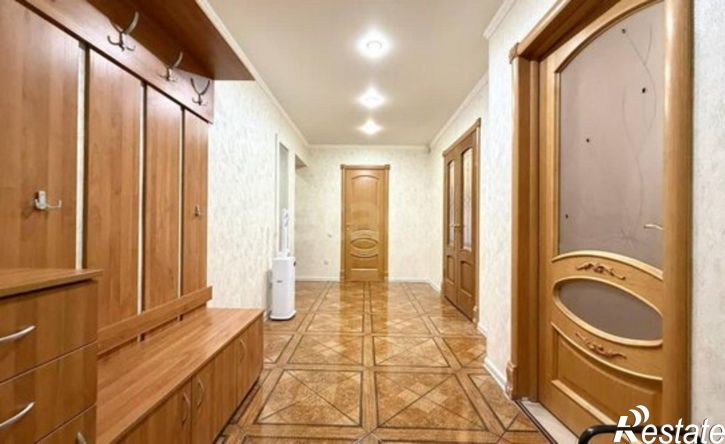 2-комн квартира ул Демократическая, 39,  д. 39