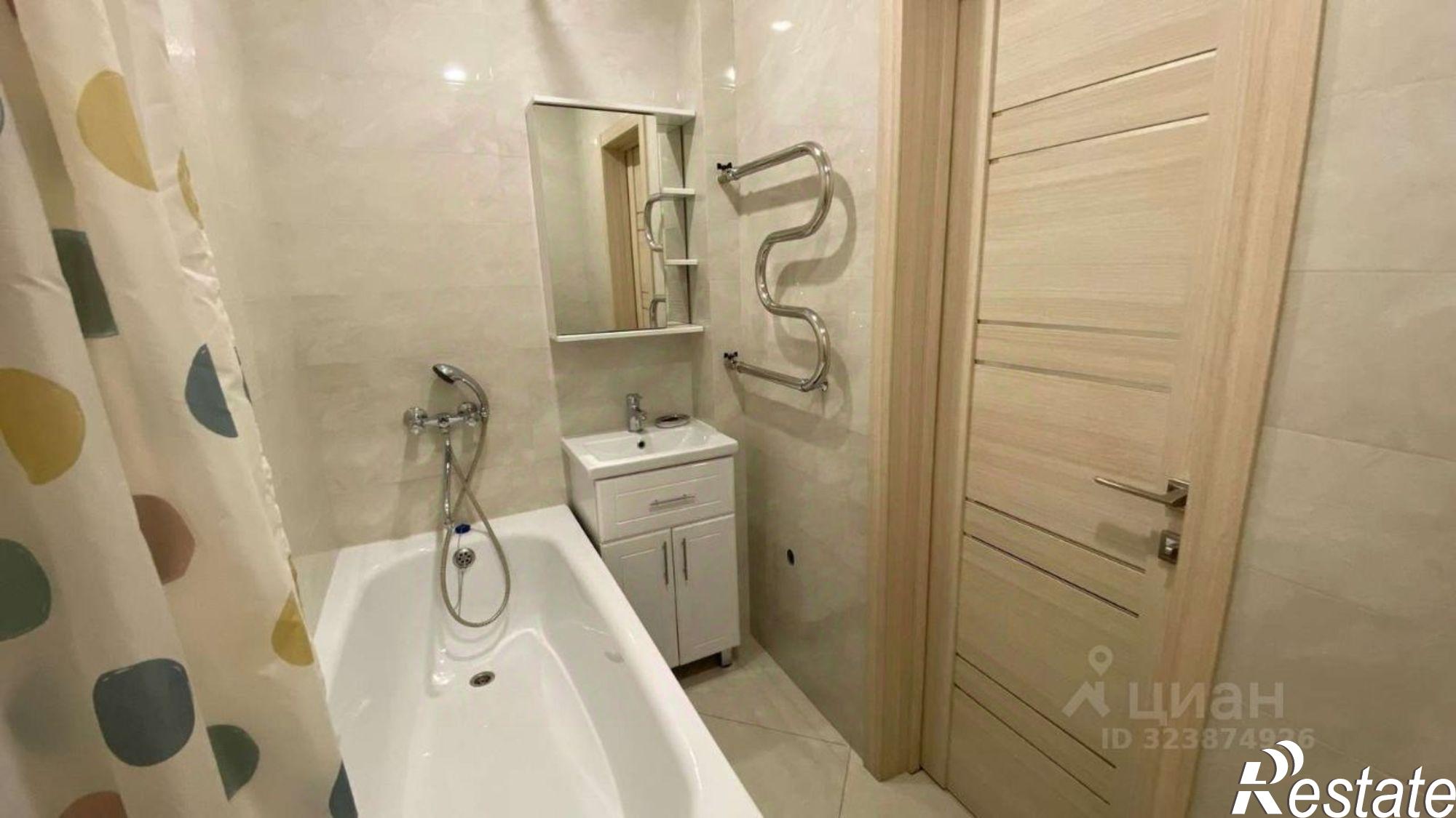 Сдать квартиру за 30 000 рублей на улица Мориса Тореза, 13А