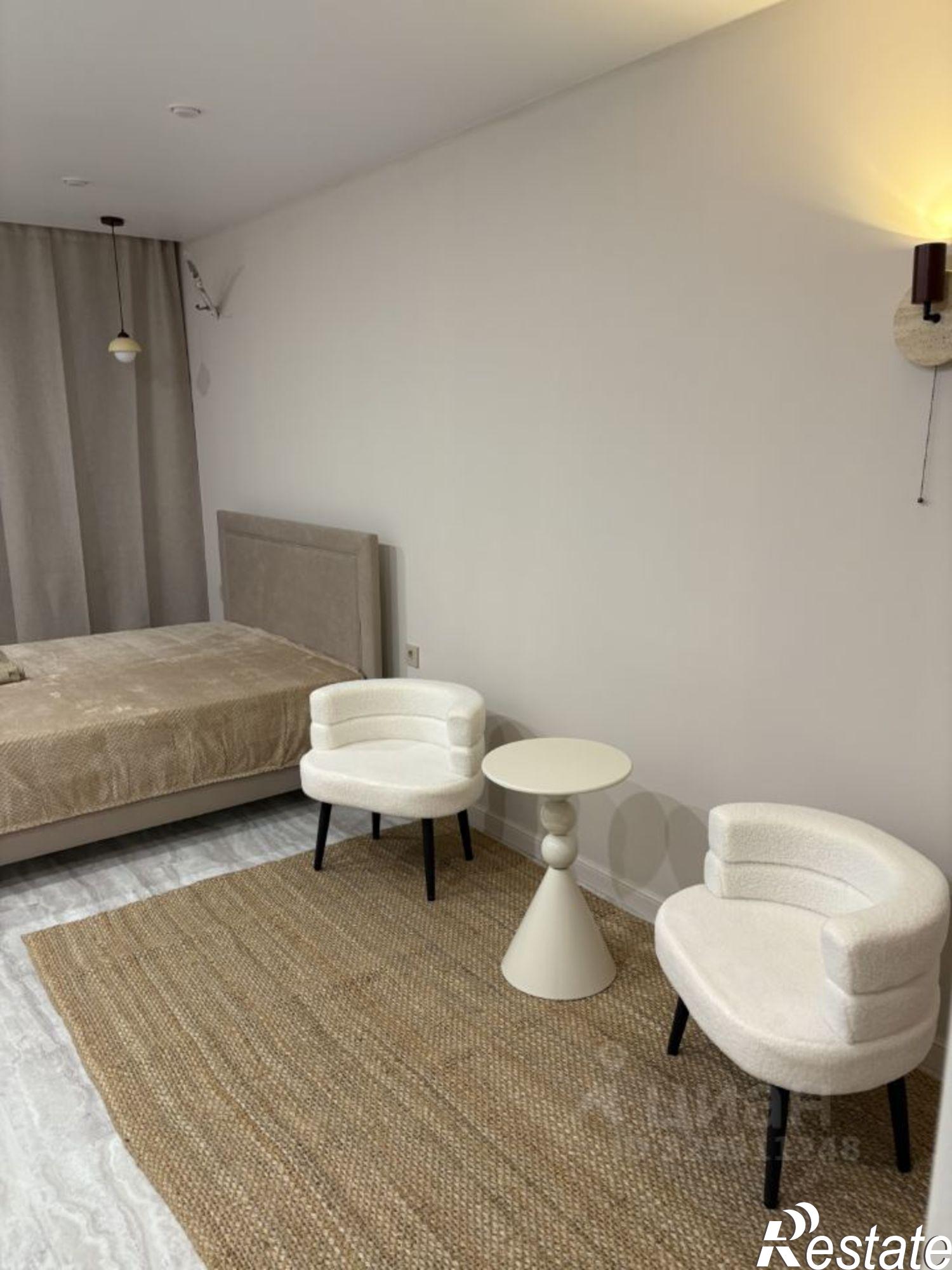 Купить квартиру за 8 800 000 рублей на проспект Карла Маркса, 171