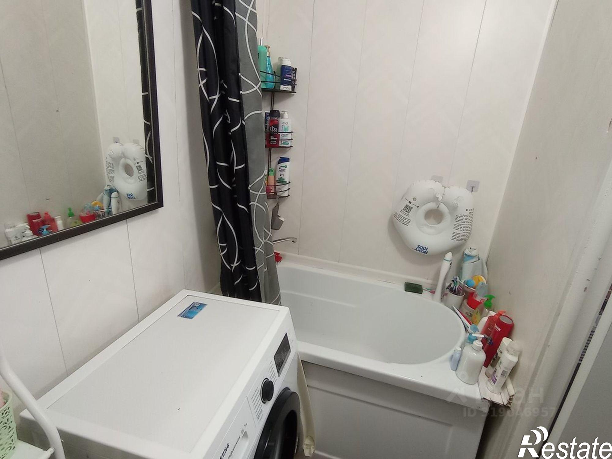 Купить квартиру за 2 555 000 рублей на Черемшанская улица, 156