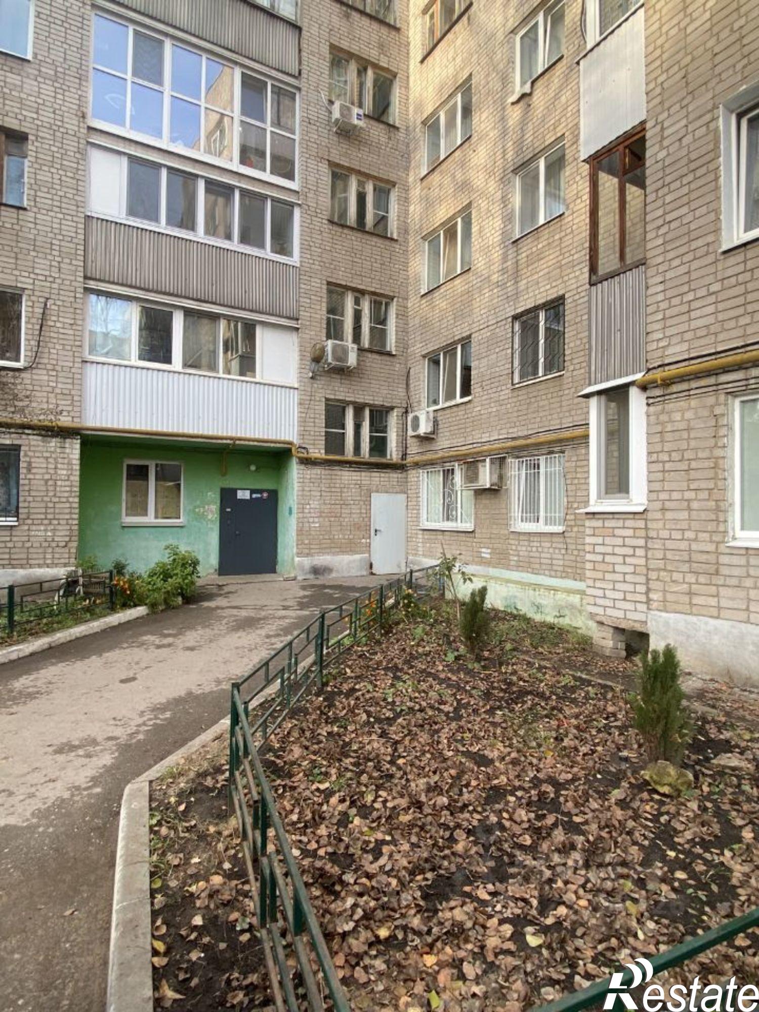 Купить квартиру за 5 800 000 рублей на Революционная улица, 79