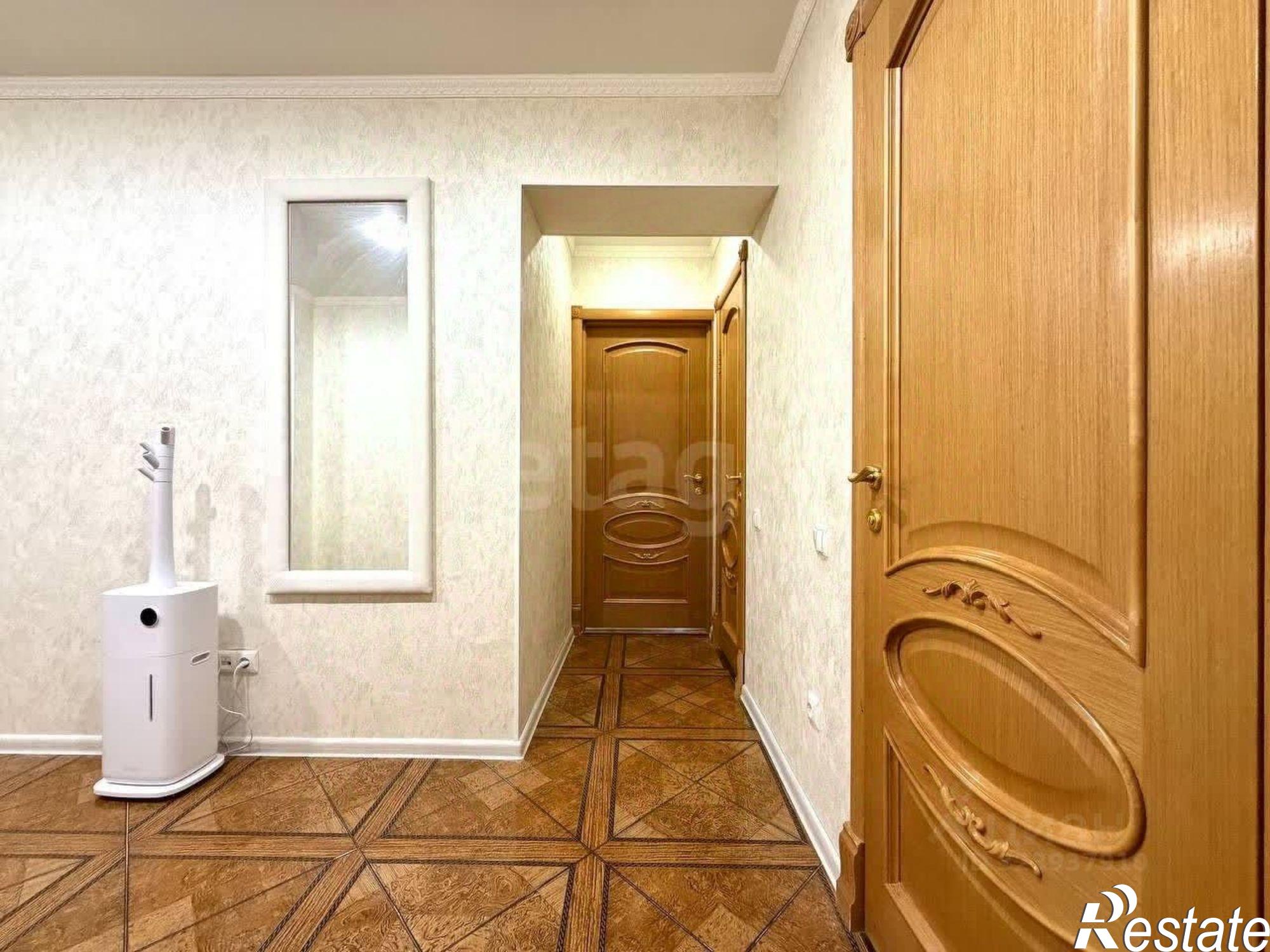 Купить квартиру за 9 400 000 рублей на Демократическая улица (дублёр), 39