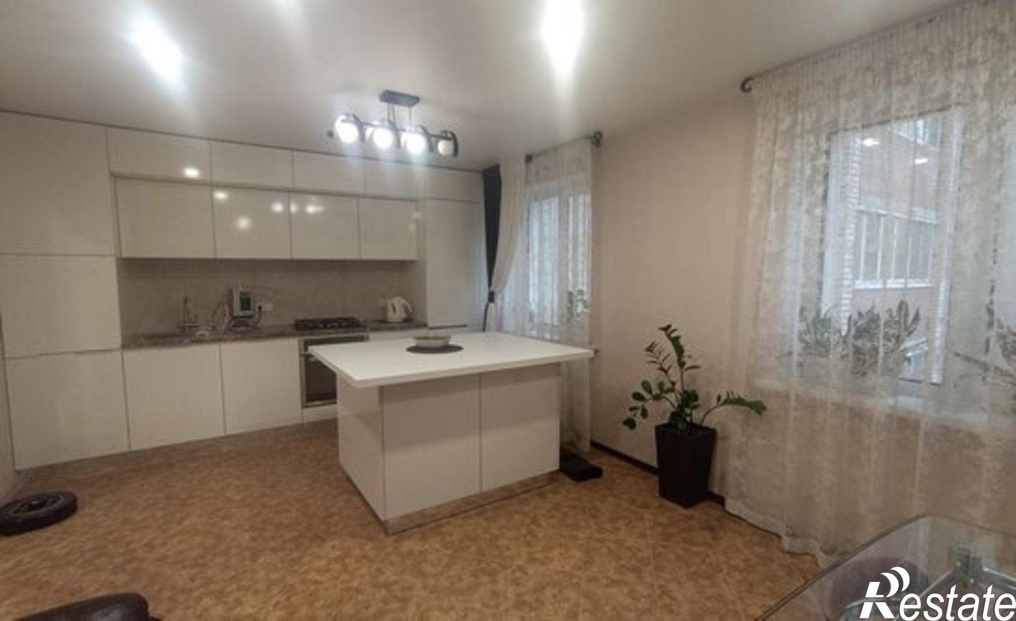 Купить квартиру за 13 900 000 рублей на ул Минская, 25